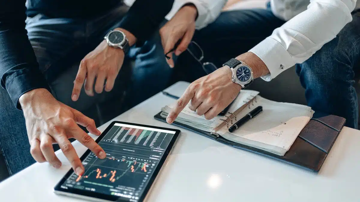 crowdfunding  trading