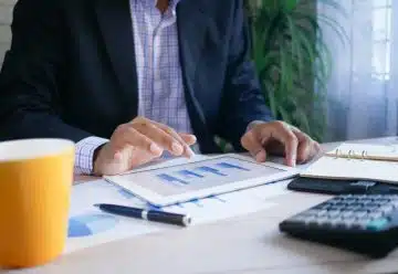 Comment mettre en place une politique de gestion des risques financiers pour votre entreprise